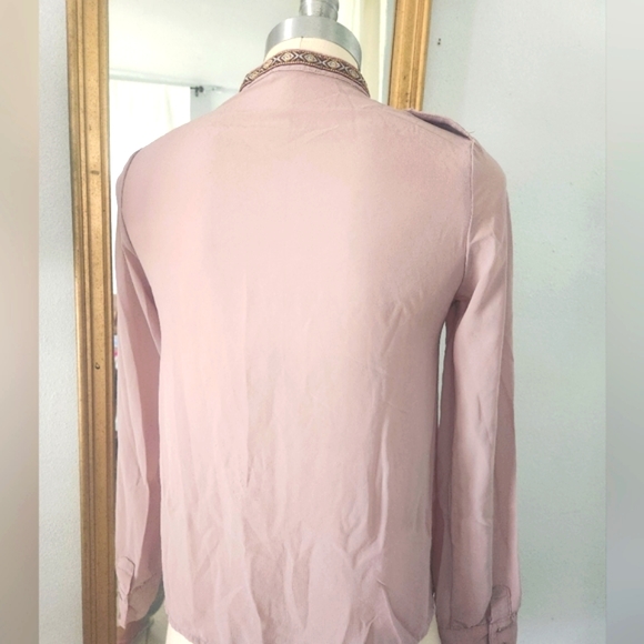 Free To Fly Button down - Picture 5 of 7